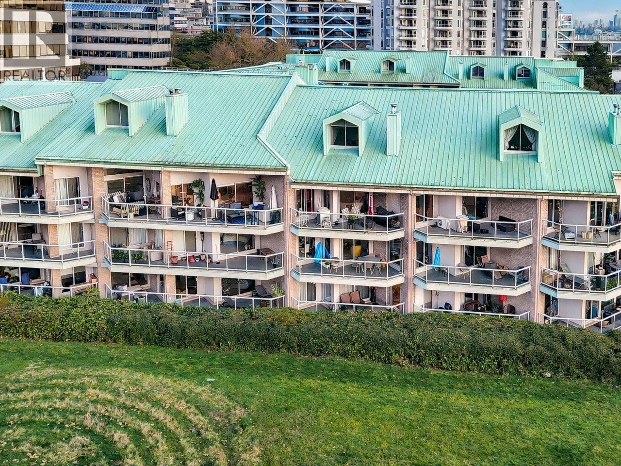 Residential in North Vancouver 4