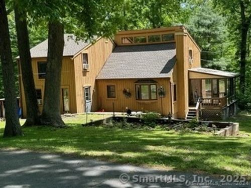 202 Crane Hollow Rd, Bethlehem, CT, 06751-1922 | Card Image