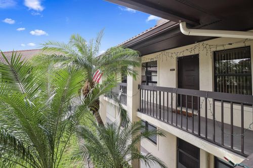 apt-204-211 Sw South River Dr, STUART, FL, 34997-3250 | Card Image