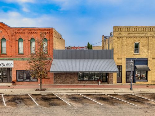 114 1st Ave S, Perham, MN, 56573-1401 | Card Image