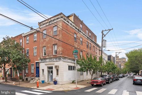 800 S 10th St, PHILADELPHIA, PA, 19147-2715 | Card Image