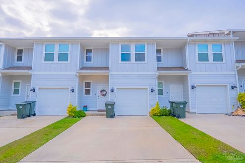 9519 Nature Creek Cir, Pensacola, FL, 32526-4596 | Card Image