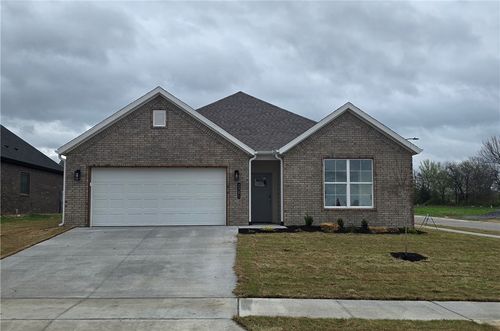 2301 N Presley St, Siloam Springs, AR, 72761-4163 | Card Image