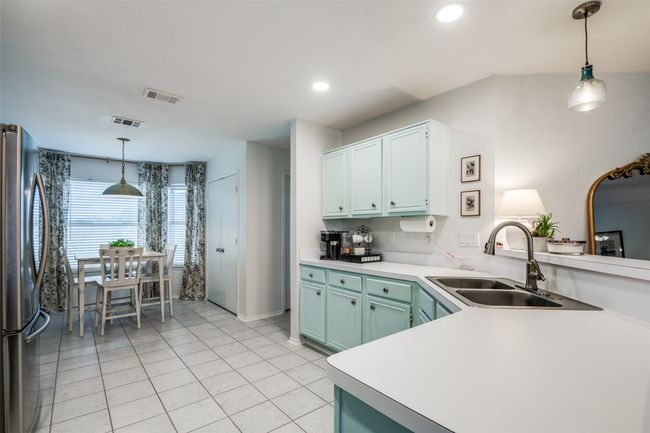 7601 Tidewater Dr, House other with 4 bedrooms, 3 bathrooms and null parking in Rowlett TX | Image 13