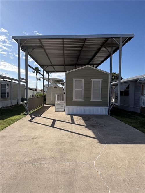 1424 E Carmel Dr, Mission, TX, 78572 | Card Image