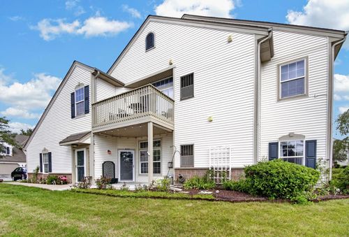 102-1045 Bedford Ct, Mount Pleasant, WI, 53406-7009 | Card Image