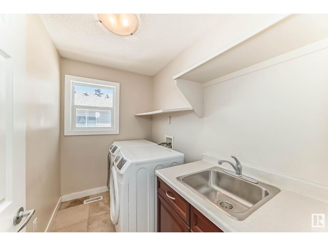 5505 206a St Nw, House other with 4 bedrooms, 4 bathrooms and 4 parking in Edmonton AB | Image 22