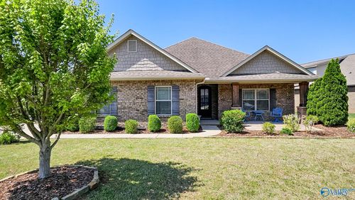 20 Cypress Grove Ln Sw, Huntsville, AL, 35824-4084 | Card Image