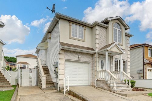 103 Savo Loop, Staten Island, NY, 10309-2744 | Card Image