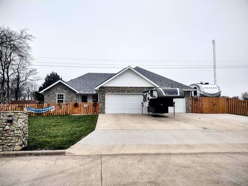 103 S Aspen St, Buffalo, MO, 65622-9349 | Card Image