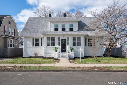 48 Bishop St, East Haven, CT, 06512-2938 | Card Image