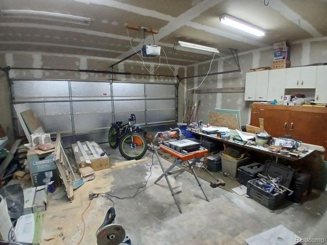 GARAGE.jpg | Image 23