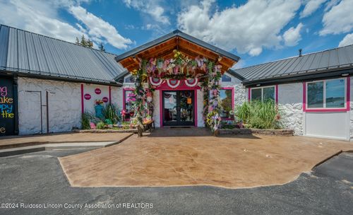 131 El Paso Rd, Ruidoso, NM, 88345-6033 | Card Image