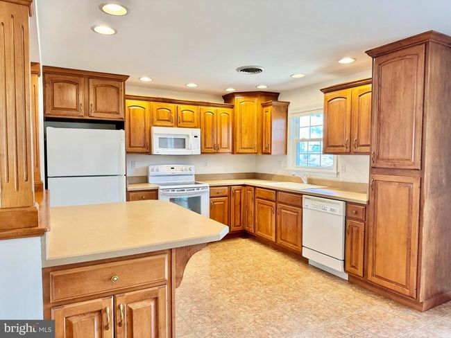 14805 Woods Edge Ct Sw, House other with 3 bedrooms, 2 bathrooms and null parking in CRESAPTOWN MD | Image 22
