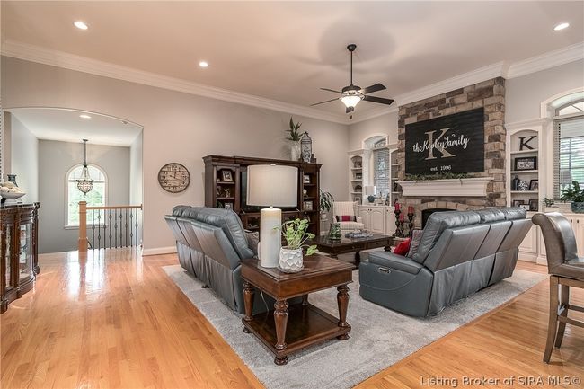 3503 Charlevoix Ct, Home with 6 bedrooms, 4 bathrooms and null parking in Floyds Knobs IN | Image 14