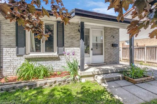 70 Naskapi Street, Woodstock, ON, N4T1G7 | Card Image