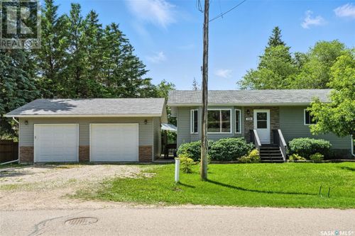 3005 2nd Ave E, Waldheim, SK, S0K4S4 | Card Image