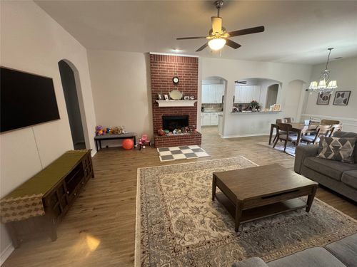 7906 Whitehart St, Frisco, TX, 75035-3164 | Card Image