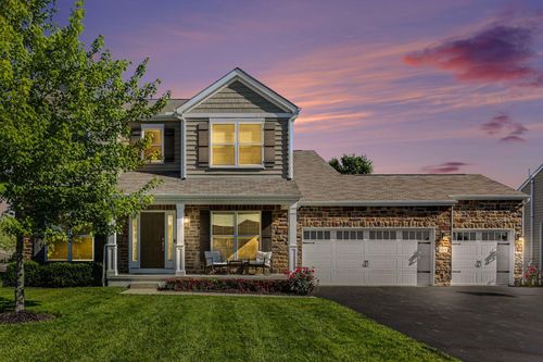 1818 Stargrass Ave, Grove City, OH, 43123-8164 | Card Image