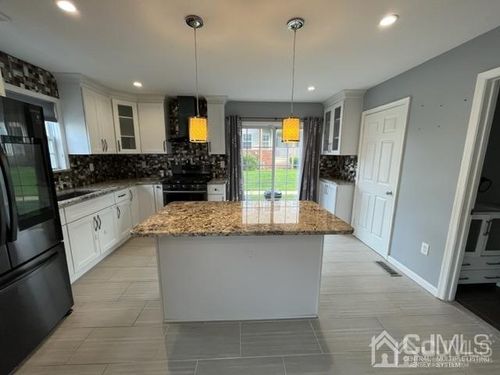 2201 Timber Ridge Ct, Parlin, NJ, 08859-3133 | Card Image