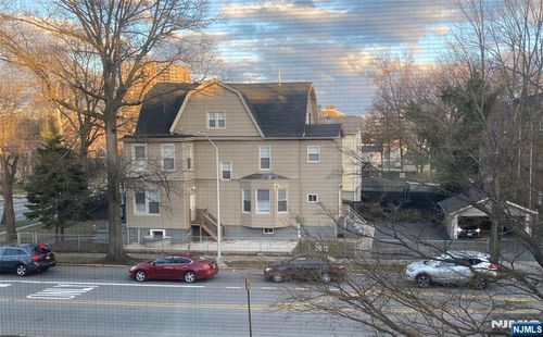 625 Park Ave, East Orange, NJ, 07017-1905 | Card Image