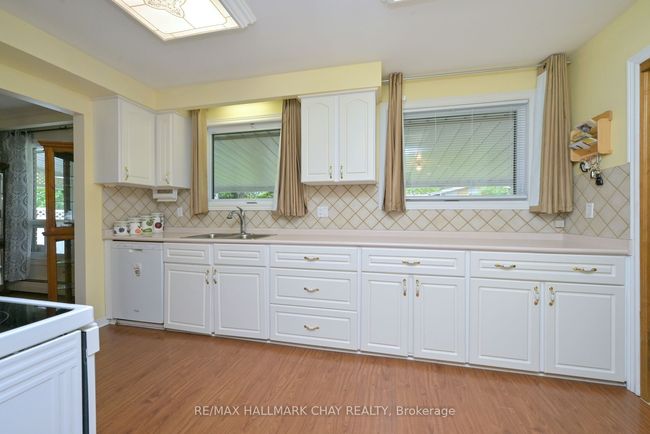 17 Elm St, House other with 3 bedrooms, 2 bathrooms and 3 parking in Alliston ON | Image 17