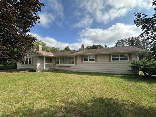 820 Colligan Avenue, WILD ROSE, WI, 54984 | Card Image