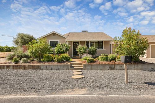 30112 Hall Rd, Escalon, CA, 95320-8604 | Card Image