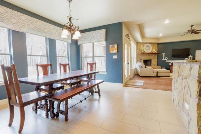 505 Spring Valley Rd, House other with 4 bedrooms, 3 bathrooms and null parking in Paradise TX | Image 17
