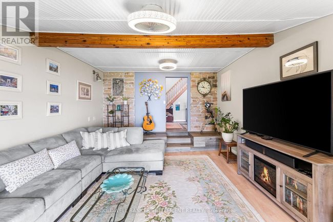 1021 Trillium Point Rd, House other with 4 bedrooms, 2 bathrooms and 6 parking in Sharbot Lake ON | Image 21