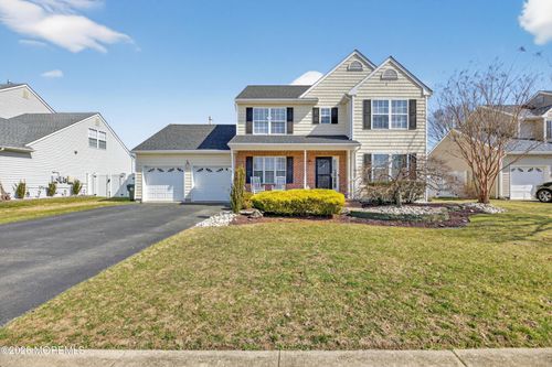 17 Yosemite Rd, Howell, NJ, 07731-9046 | Card Image