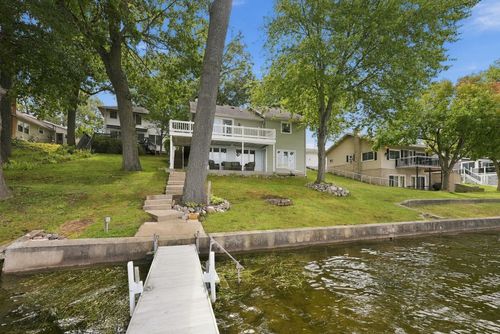 455 Lane 221b Hamilton Lk, Hamilton, IN, 46742-9226 | Card Image
