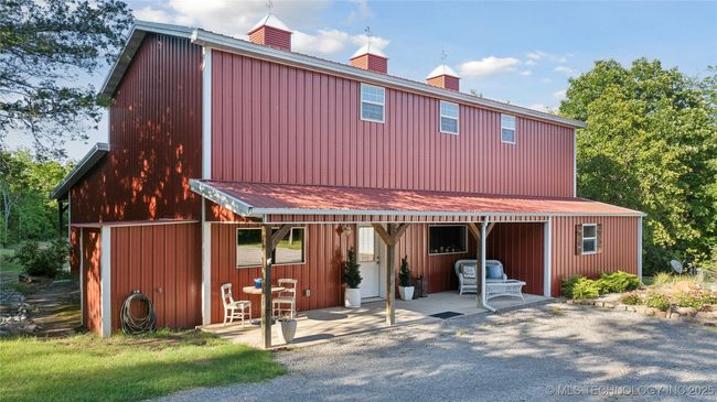 20119 E Willis Rd, House other with 3 bedrooms, 3 bathrooms and null parking in Tahlequah OK | Image 52