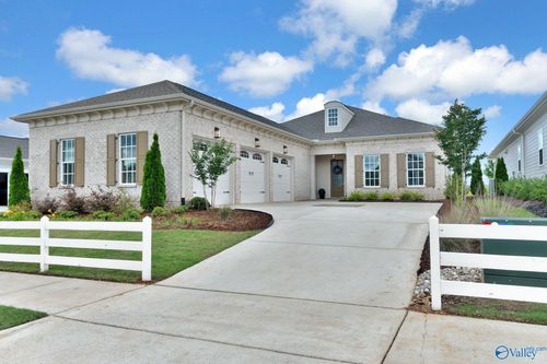 241 Farmhouse Dr, Madison, AL, 35757-5513 | Card Image