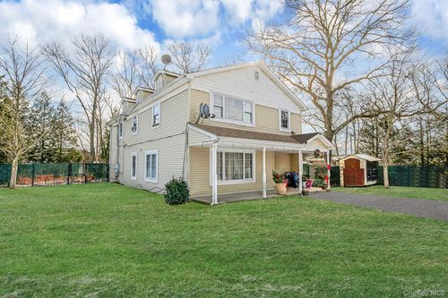 78 Eleanor Ave, Mastic, NY, 11950-5211 | Card Image