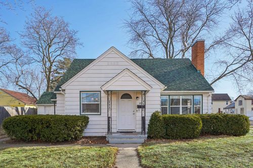 800 Broadway Street, Baraboo, WI, 53913 | Card Image