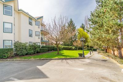 317 - 27358 32 Ave, Condo with 2 bedrooms, 2 bathrooms and 1 parking in Langley BC | Image 2