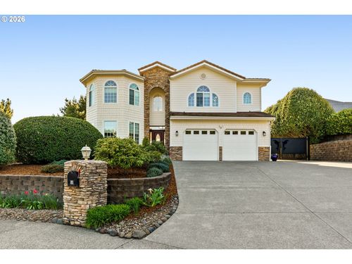 58 Shoreline Dr, Florence, OR, 97439-8976 | Card Image