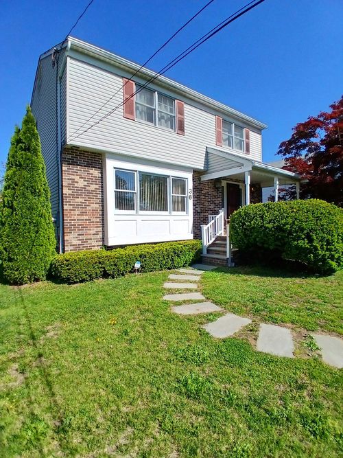 36 Evergreen Ave, BROOMALL, PA, 19008-1203 | Card Image