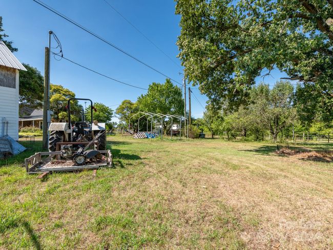 8670 Nc 200 Hwy, House other with 3 bedrooms, 1 bathrooms and null parking in Midland NC | Image 25
