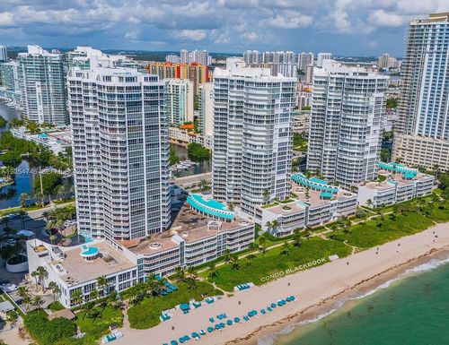 os18a-16425 Collins Ave, Sunny Isles Beach, FL, 33160-4537 | Card Image