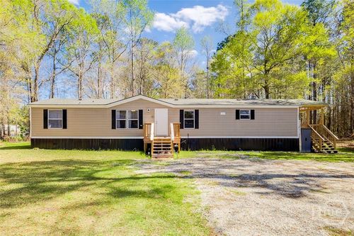 230 Pine Needle Dr, Ellabell, GA, 31308-4756 | Card Image