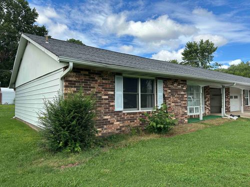 1105 Meadowbrook Drive, Mountain Home, AR, 72653-9999 | Card Image