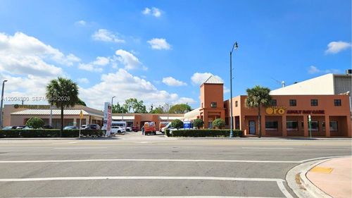 5870 Sw 8th St, West Miami, FL, 33144 | Card Image