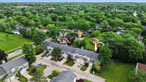 7555 Waterford Dr, Hanover Park, IL, 60133-2721 | Card Image