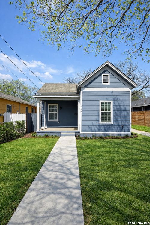 1139 Morales St, San Antonio, TX, 78207-2343 | Card Image