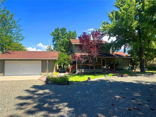 16834 Lake Shore Dr, Weed, CA, 96094-9204 | Card Image