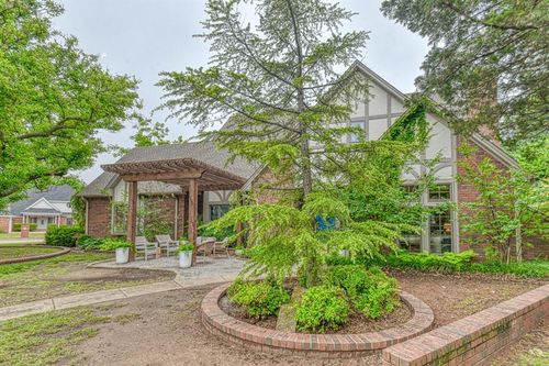 3800 Evesham Ct, Norman, OK, 73072-3011 | Card Image