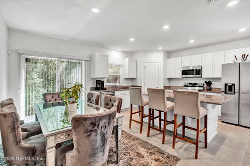 3209 Penny Cove Ln, JACKSONVILLE, FL, 32218-6583 | Card Image