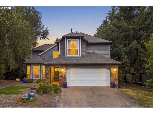 13154 Se 137th Dr, Happy Valley, OR, 97086-1696 | Card Image